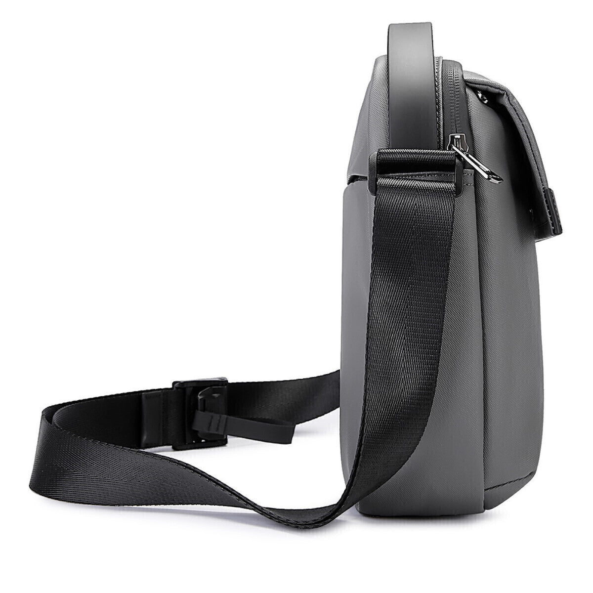 Backper Luna Waterproof Polyester Sling Bag — feature detail