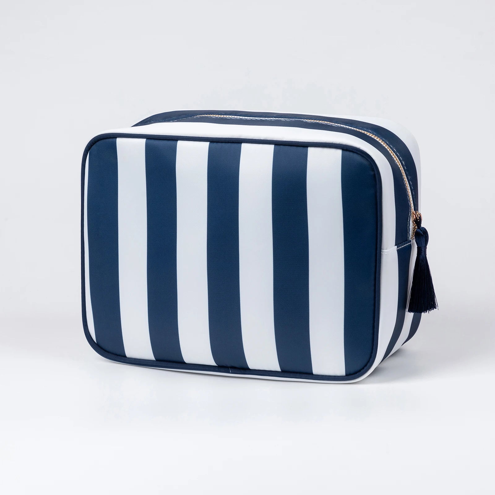 Keymay KM2627 Striped Pouch — lifestyle