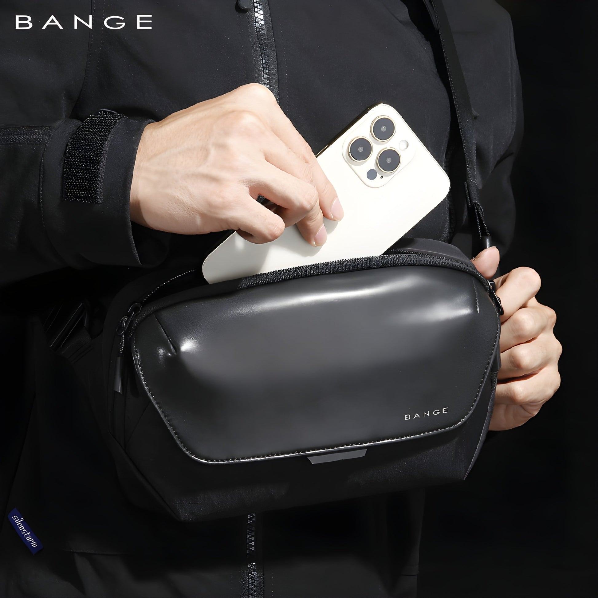 Backper Vega Water-Resistant Nylon Messenger Bag — interior compartment