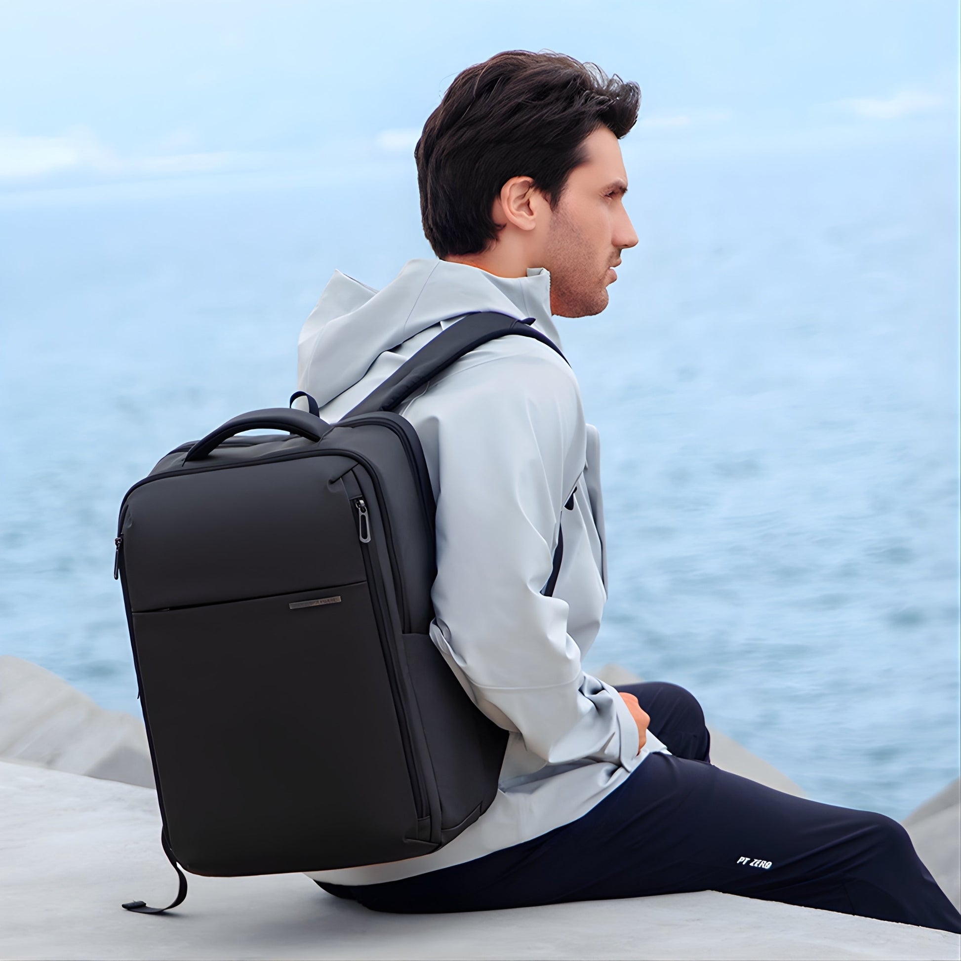 Backper Triangulum Waterproof Oxford Backpack — interior compartment