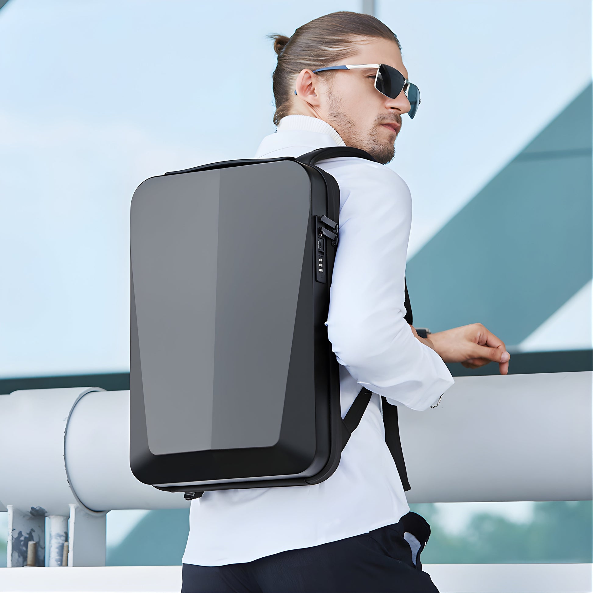 Backper Quasar Anti-Theft Polyester Backpack — size reference