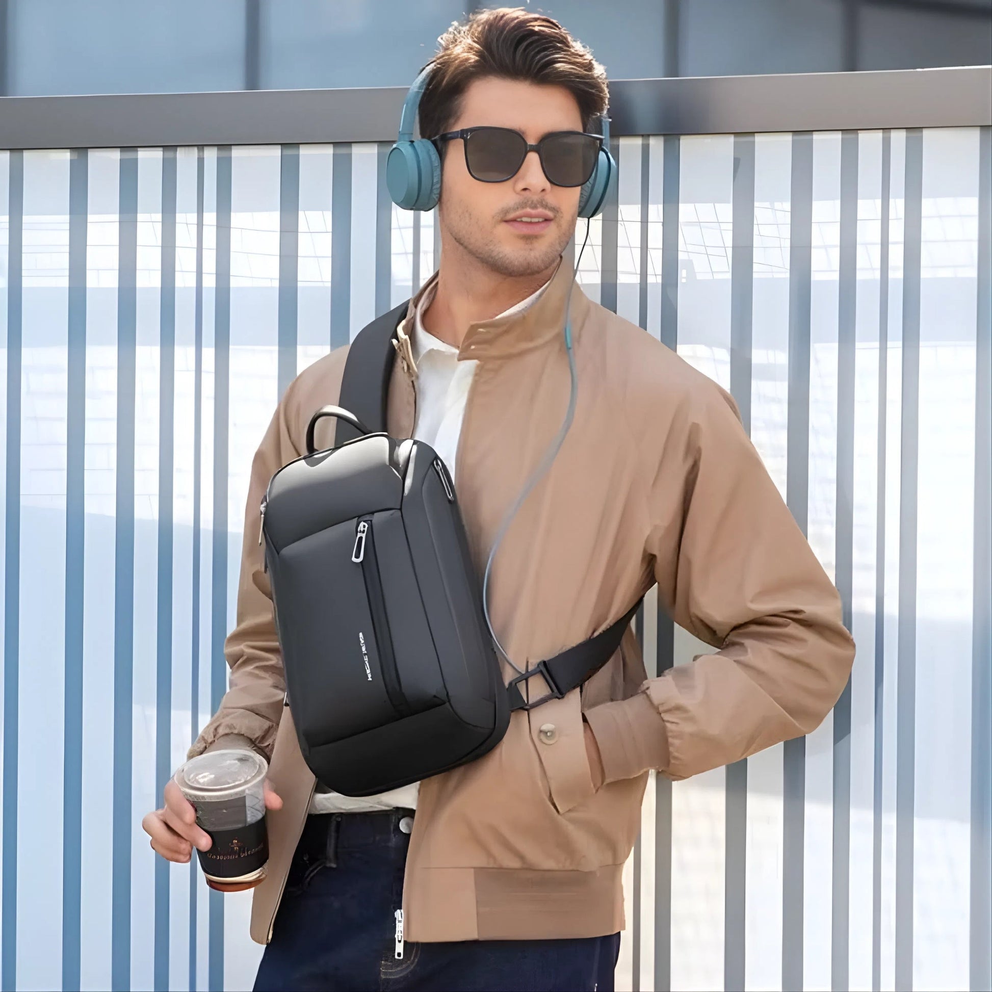 Backper Cassiopeia Waterproof Oxford Chest Bag — interior compartment