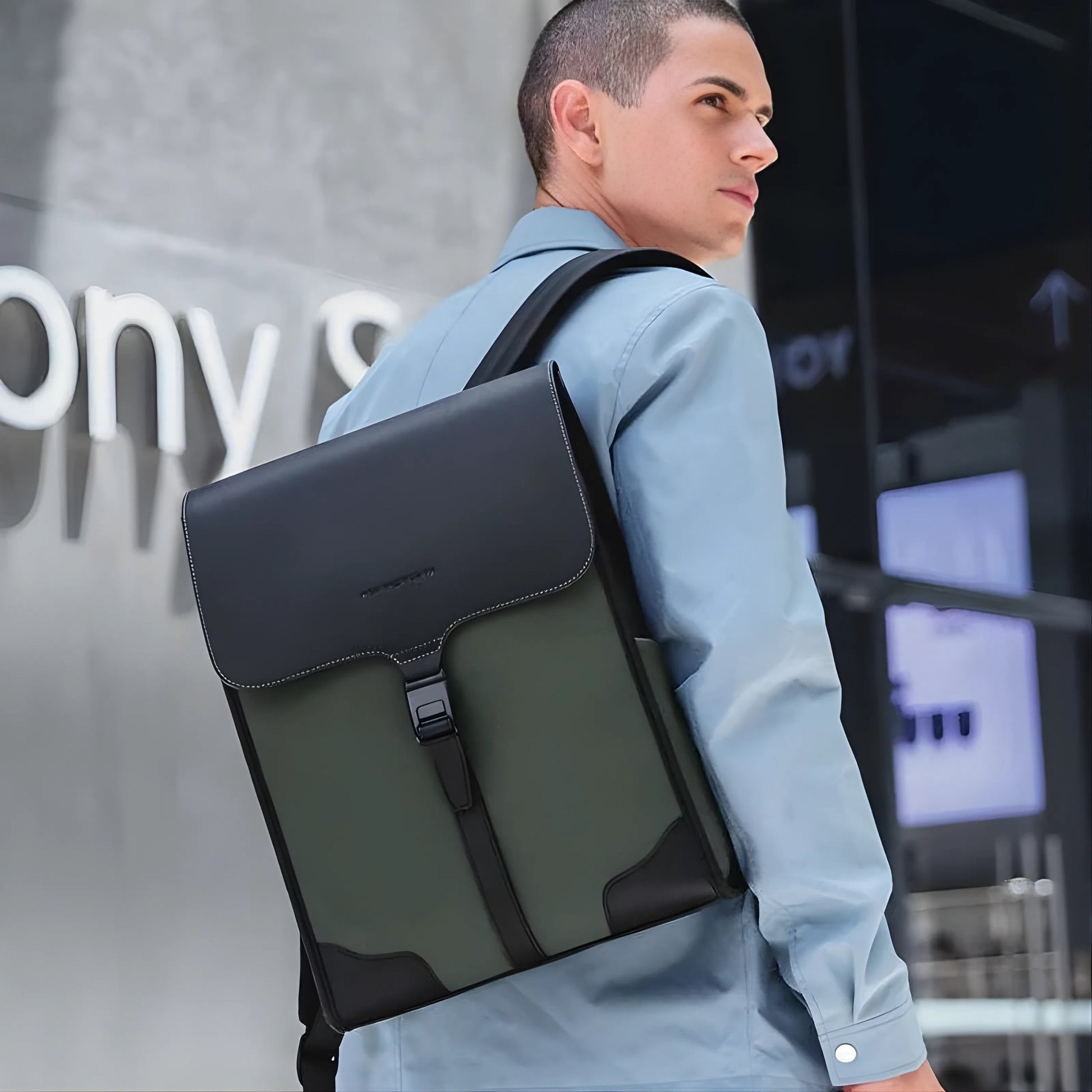 Backper Mensa Waterproof Oxford Backpack — feature detail