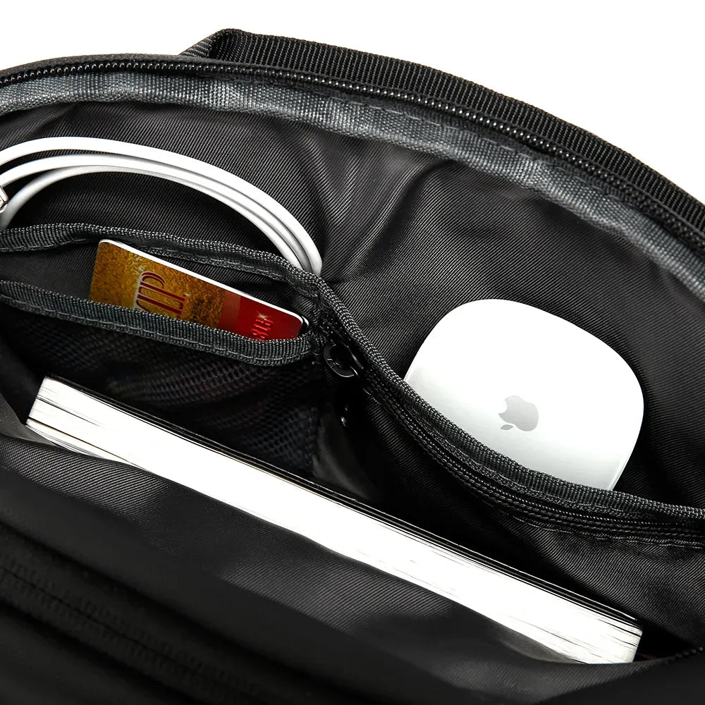 Backper Quantum Waterproof Polyester Messenger Bag — side detail