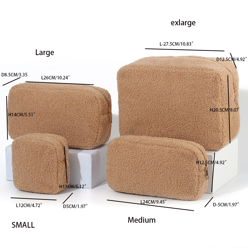 Backper Ursa KMFUR17 teddy plush pouch detail