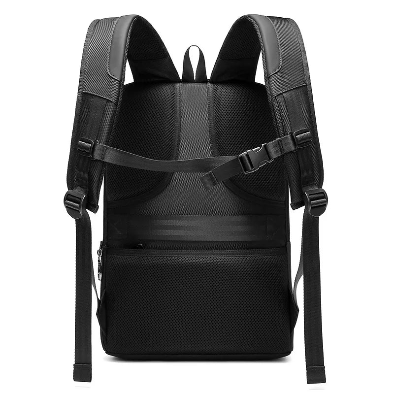 Mingao 1020 slim laptop backpack worn