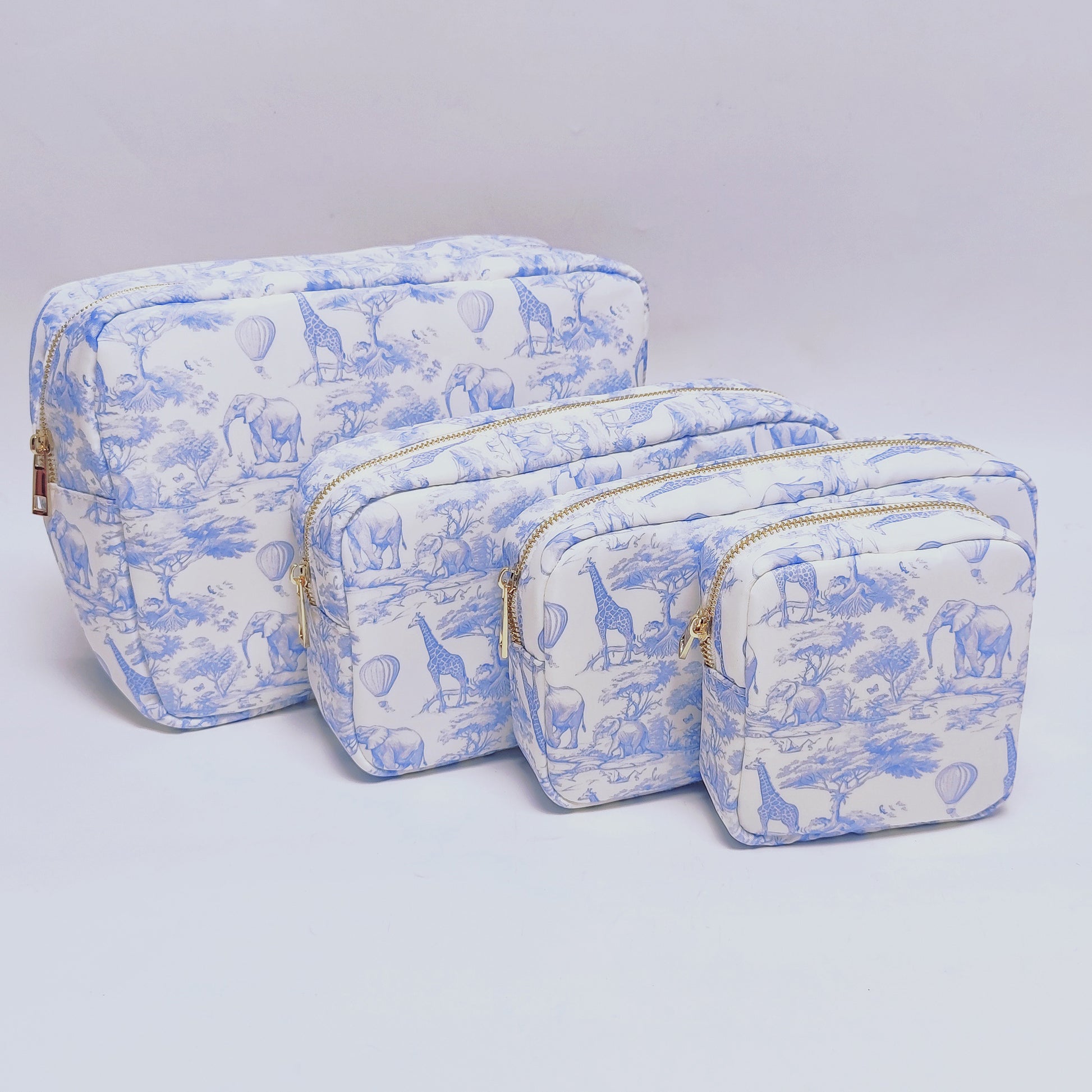 Backper Pavo De Jouy Toile Print Zip Pouch — Blue Toile