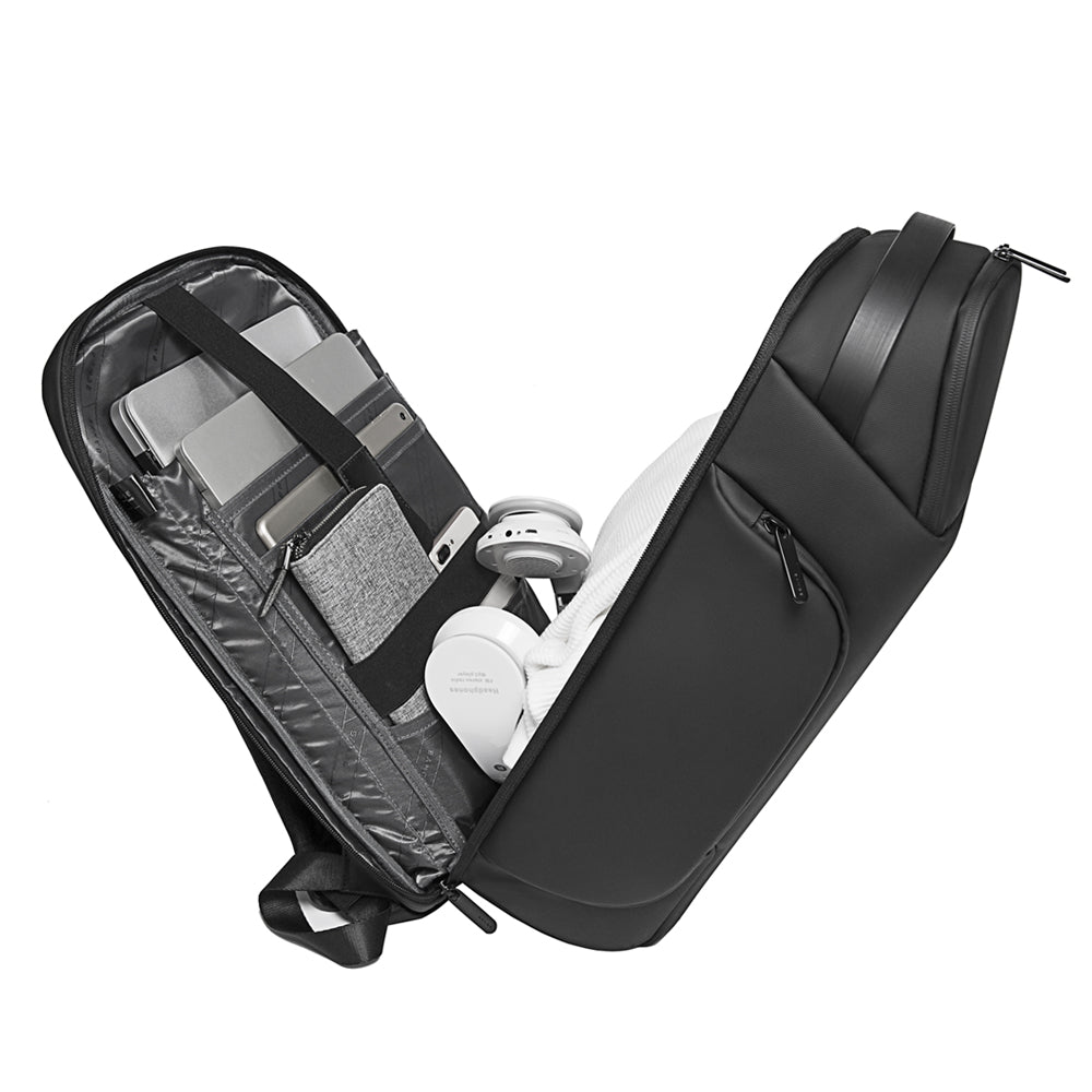 Backper Cliff Modern Polyester Backpack — front view