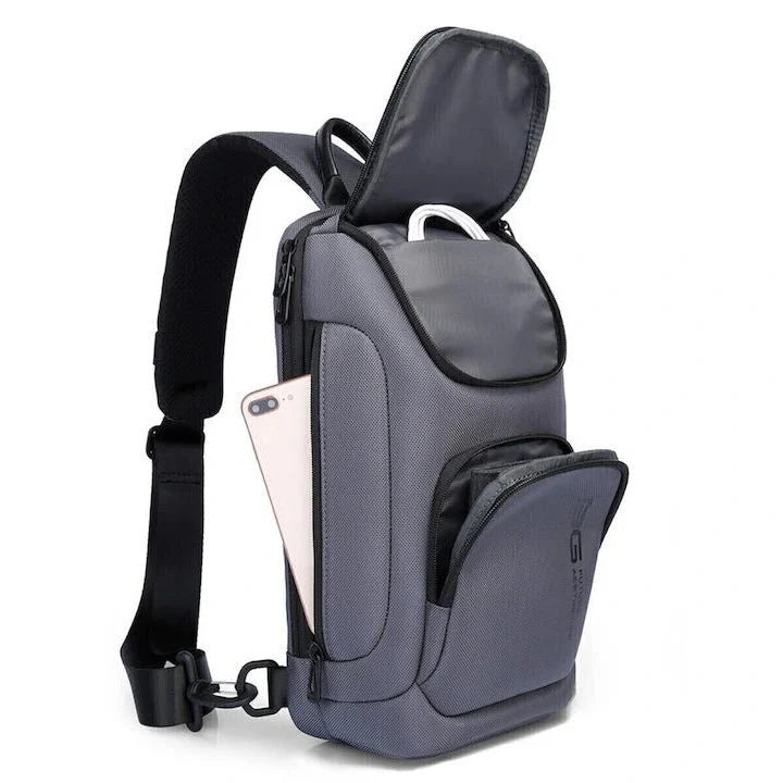 Backper Vista Modern Polyester Backpack — in use